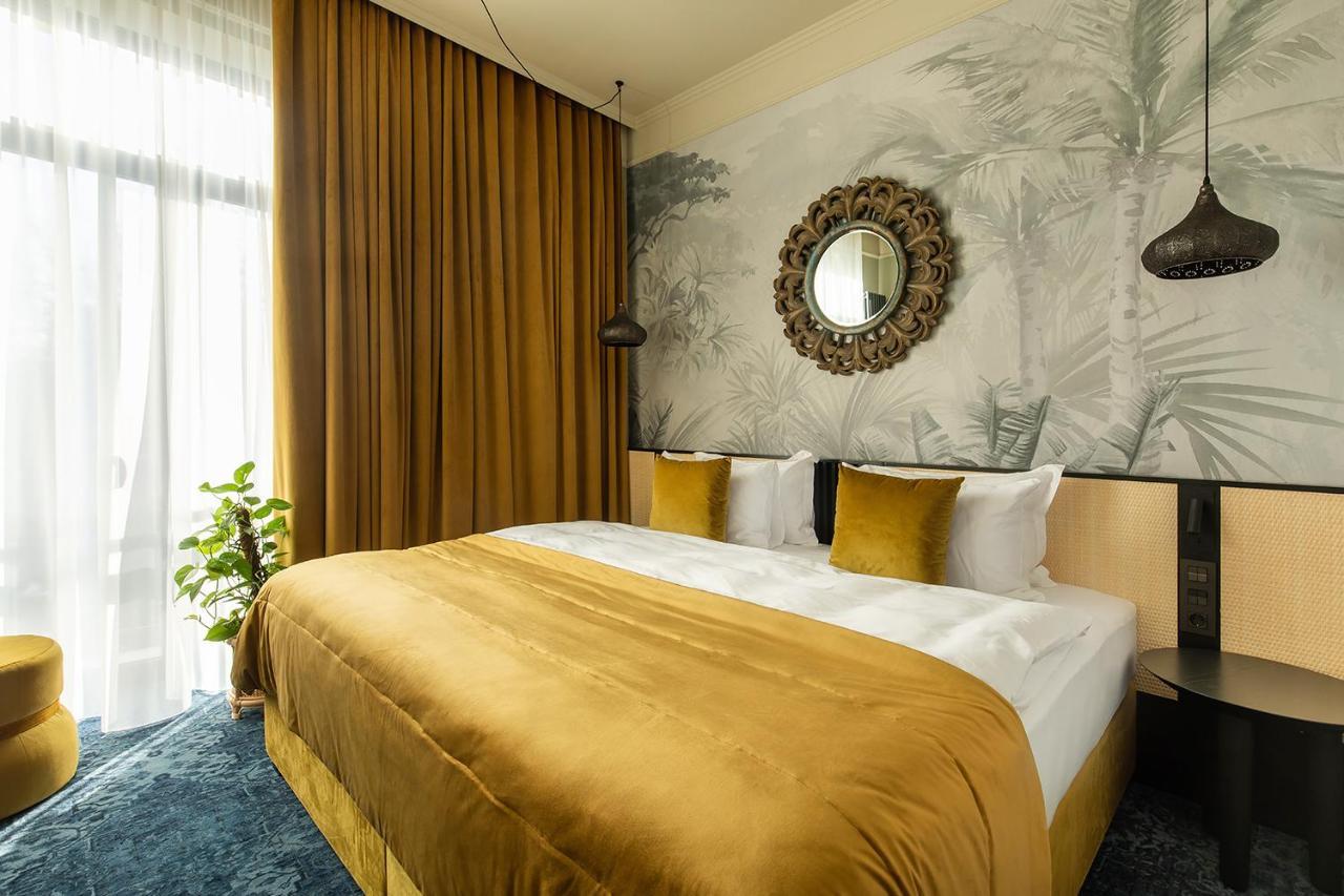 Potocki Boutique Hotel Khmel'nyts'kyy Ngoại thất bức ảnh