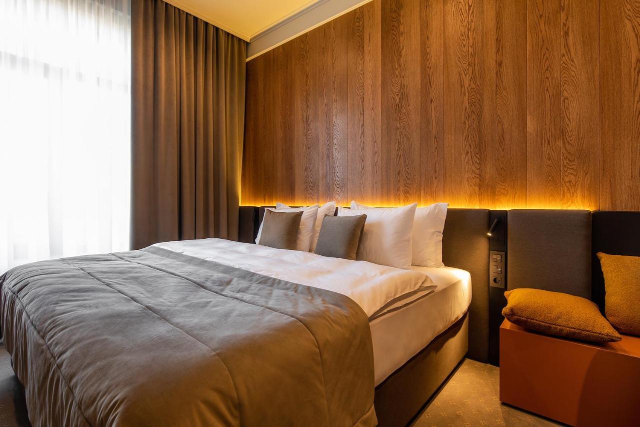 Potocki Boutique Hotel Khmel'nyts'kyy Ngoại thất bức ảnh