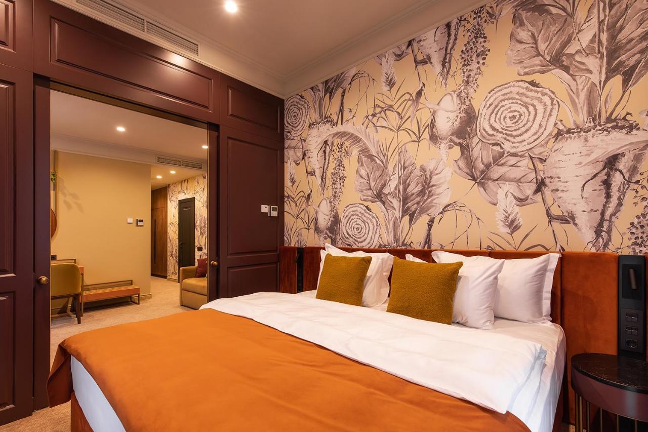 Potocki Boutique Hotel Khmel'nyts'kyy Ngoại thất bức ảnh